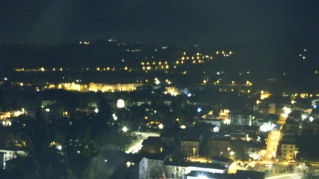 Nova Gorica e Gorizia: Panorama Mozzafiato dal Convento Francescano di Castagnevizza