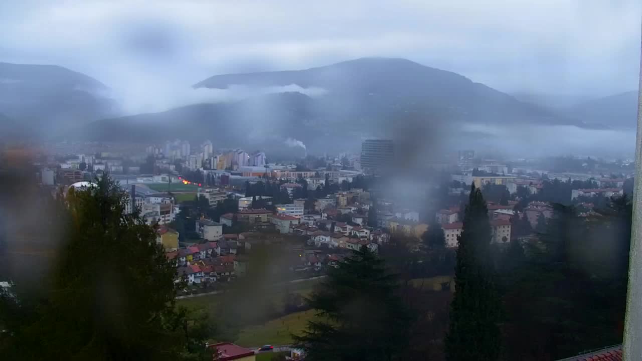 Nova Gorica und Görz: Atemberaubende Aussicht vom Franziskanerkloster Kostanjevica