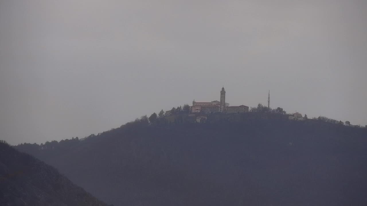 Nova Gorica i Gorica: Prekrasan Pogled iz Franjevačkog Samostana Kostanjevica