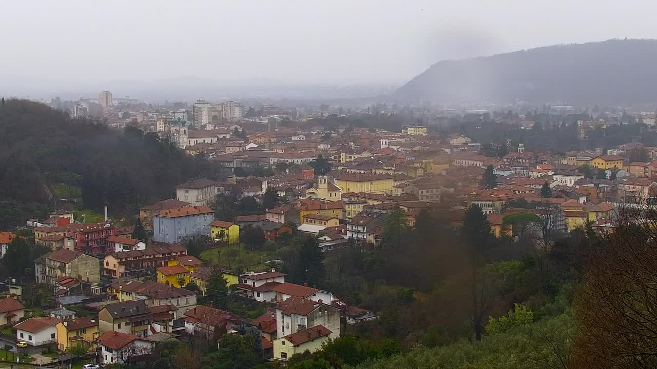 Nova Gorica und Görz: Atemberaubende Aussicht vom Franziskanerkloster Kostanjevica