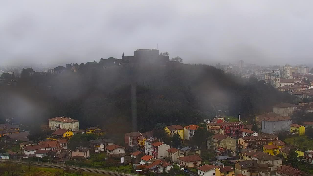 Nova Gorica i Gorica: Prekrasan Pogled iz Franjevačkog Samostana Kostanjevica