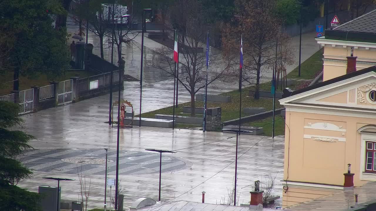 Nova Gorica e Gorizia: Panorama Mozzafiato dal Convento Francescano di Castagnevizza