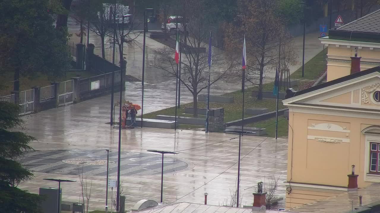 Nova Gorica i Gorica: Prekrasan Pogled iz Franjevačkog Samostana Kostanjevica