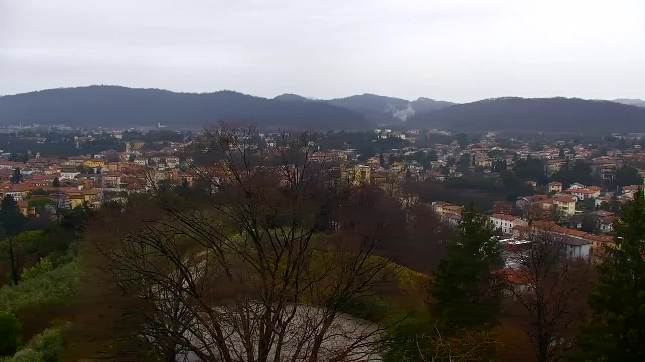 Nova Gorica y Gorizia: Impresionantes Vistas desde el Monasterio Franciscano de Kostanjevica