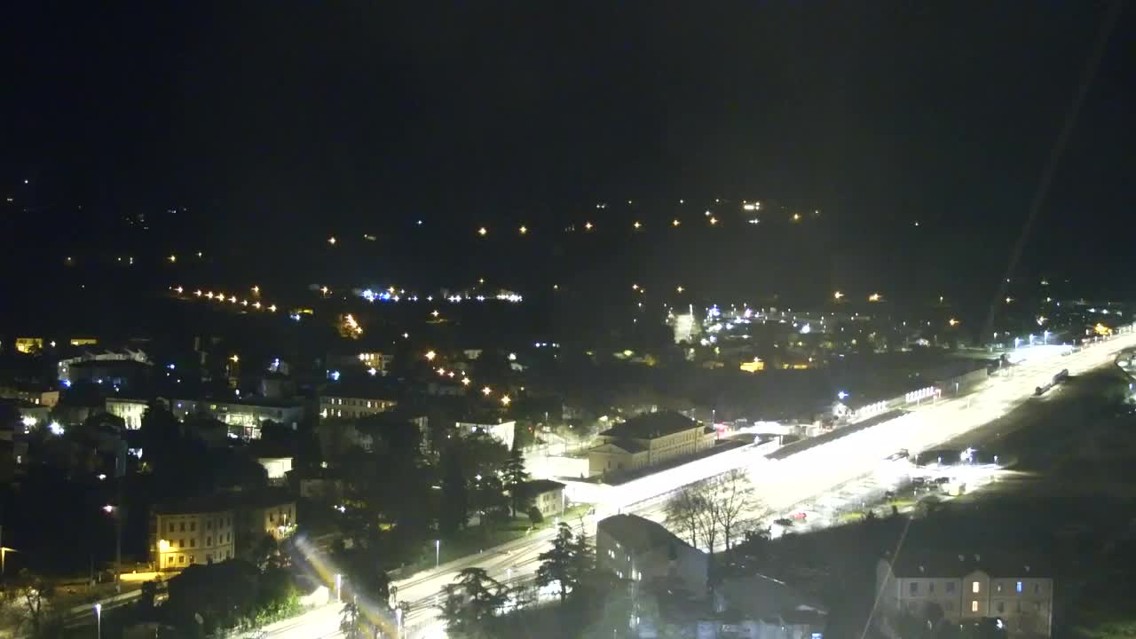 Nova Gorica i Gorica: Prekrasan Pogled iz Franjevačkog Samostana Kostanjevica