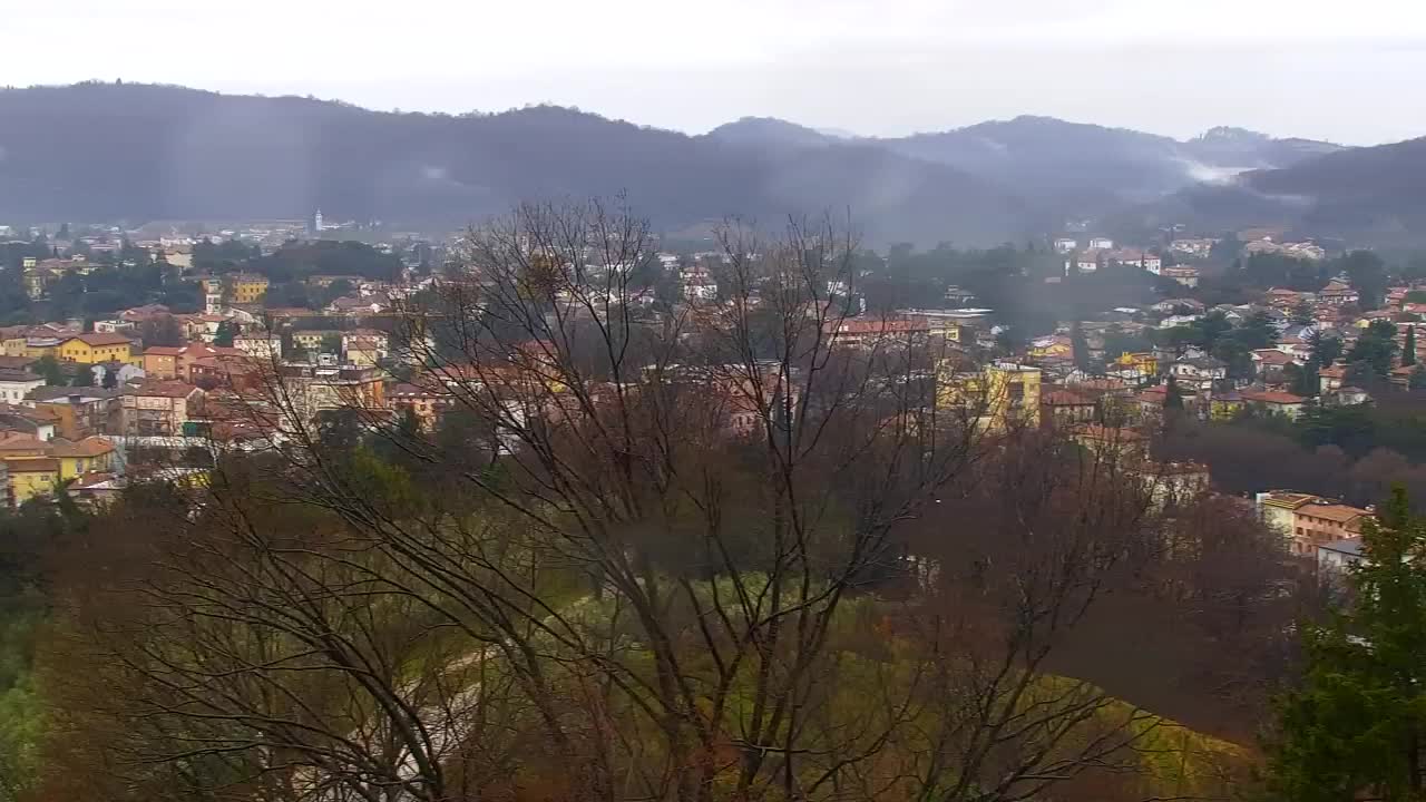 Nova Gorica e Gorizia: Panorama Mozzafiato dal Convento Francescano di Castagnevizza