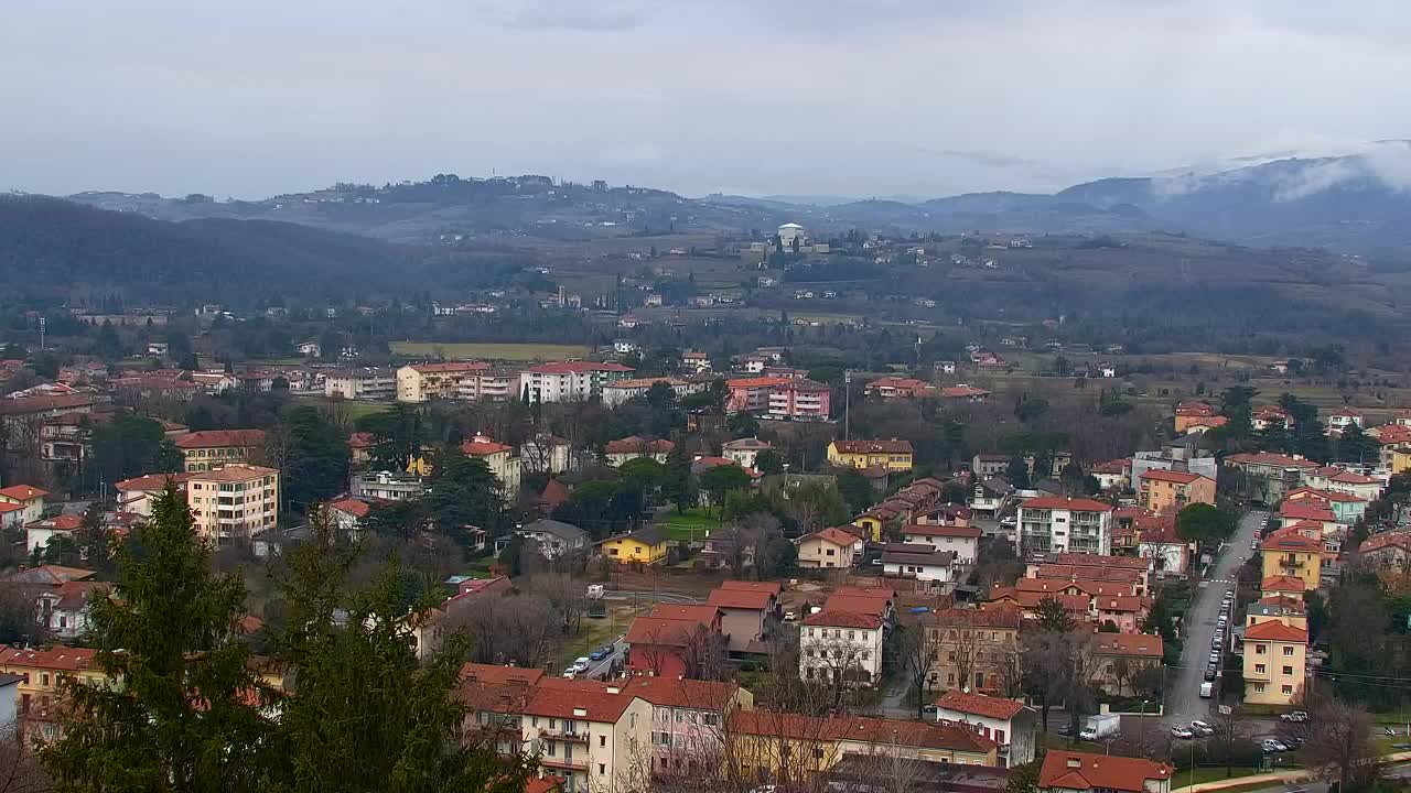 Nova Gorica y Gorizia: Impresionantes Vistas desde el Monasterio Franciscano de Kostanjevica
