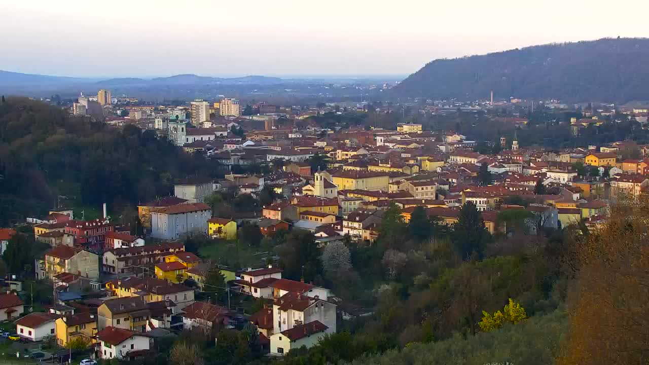 Nova Gorica et Gorizia : Vue Imprenable depuis le Monastère Franciscain de Kostanjevica