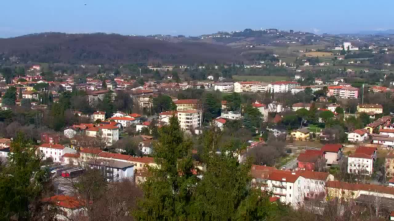Nova Gorica y Gorizia: Impresionantes Vistas desde el Monasterio Franciscano de Kostanjevica