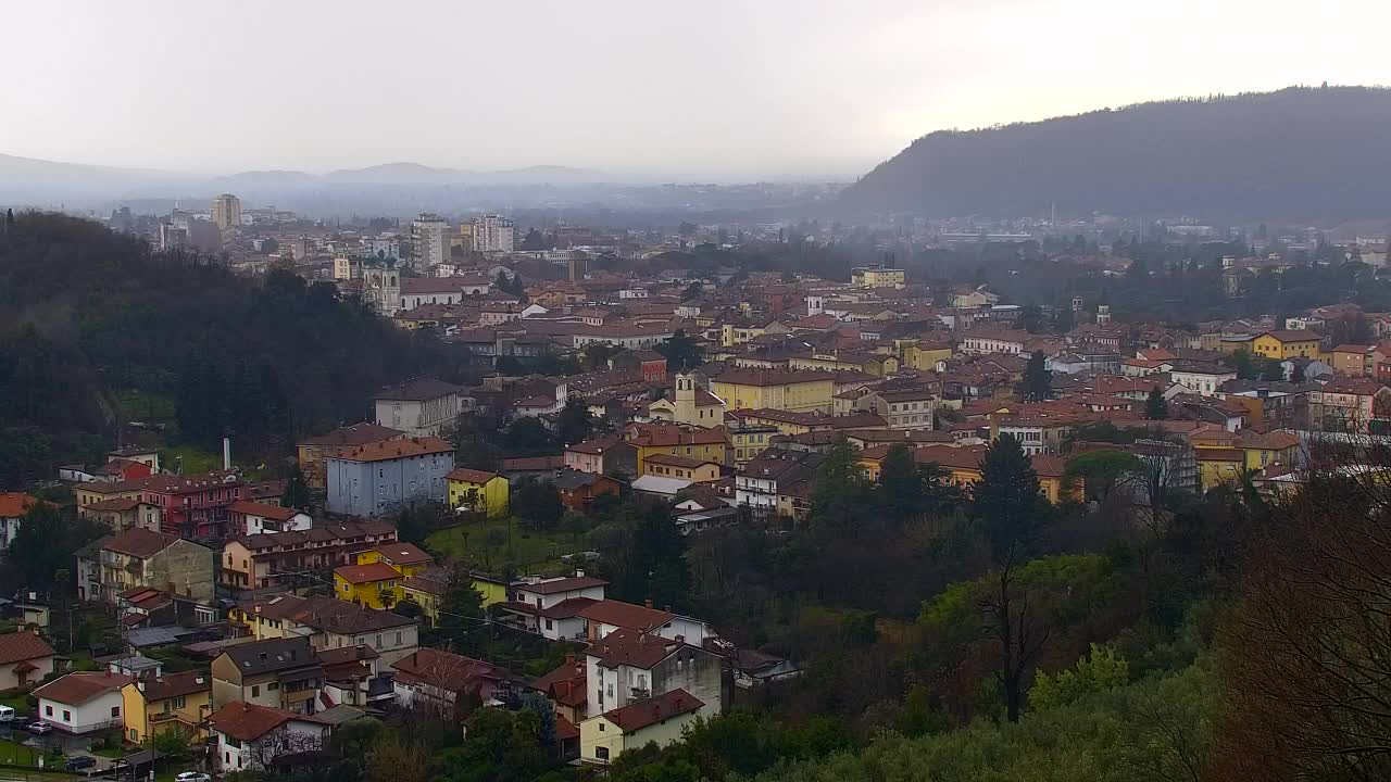 Nova Gorica in Gorica: Čudovit Razgled iz Frančiškanskega Samostana Kostanjevica