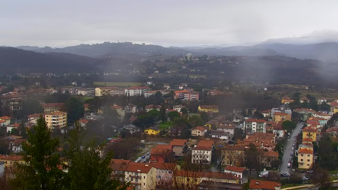 Nova Gorica und Görz: Atemberaubende Aussicht vom Franziskanerkloster Kostanjevica
