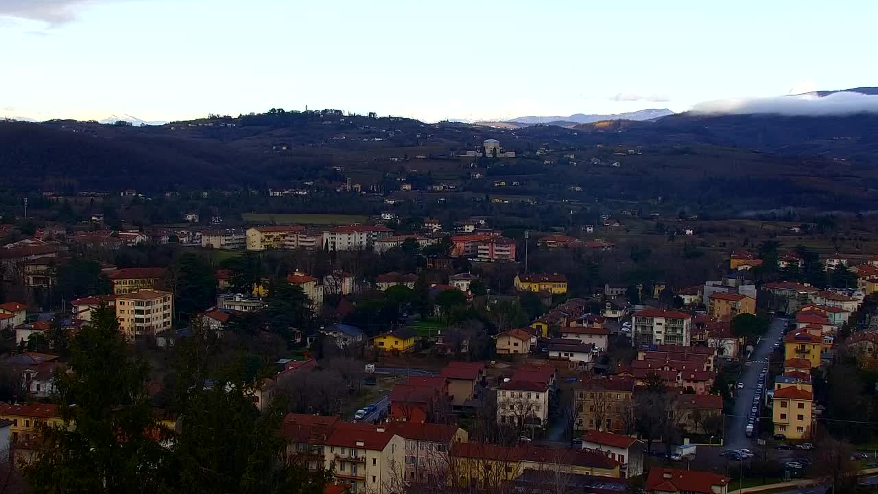 Nova Gorica et Gorizia : Vue Imprenable depuis le Monastère Franciscain de Kostanjevica