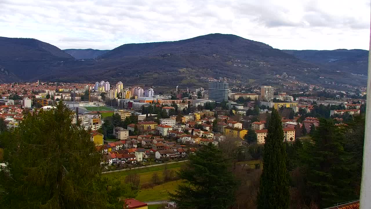 Nova Gorica e Gorizia: Panorama Mozzafiato dal Convento Francescano di Castagnevizza