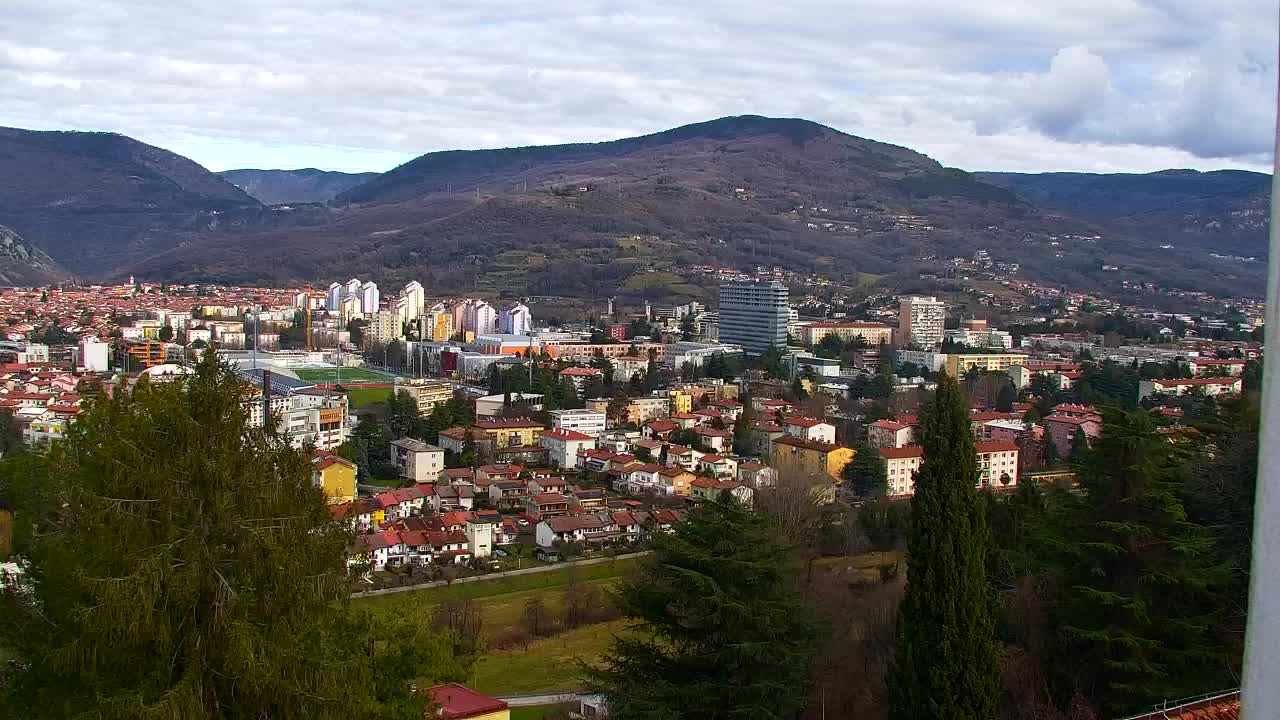 Nova Gorica e Gorizia: Panorama Mozzafiato dal Convento Francescano di Castagnevizza