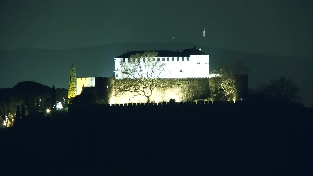 Nova Gorica y Gorizia: Impresionantes Vistas desde el Monasterio Franciscano de Kostanjevica