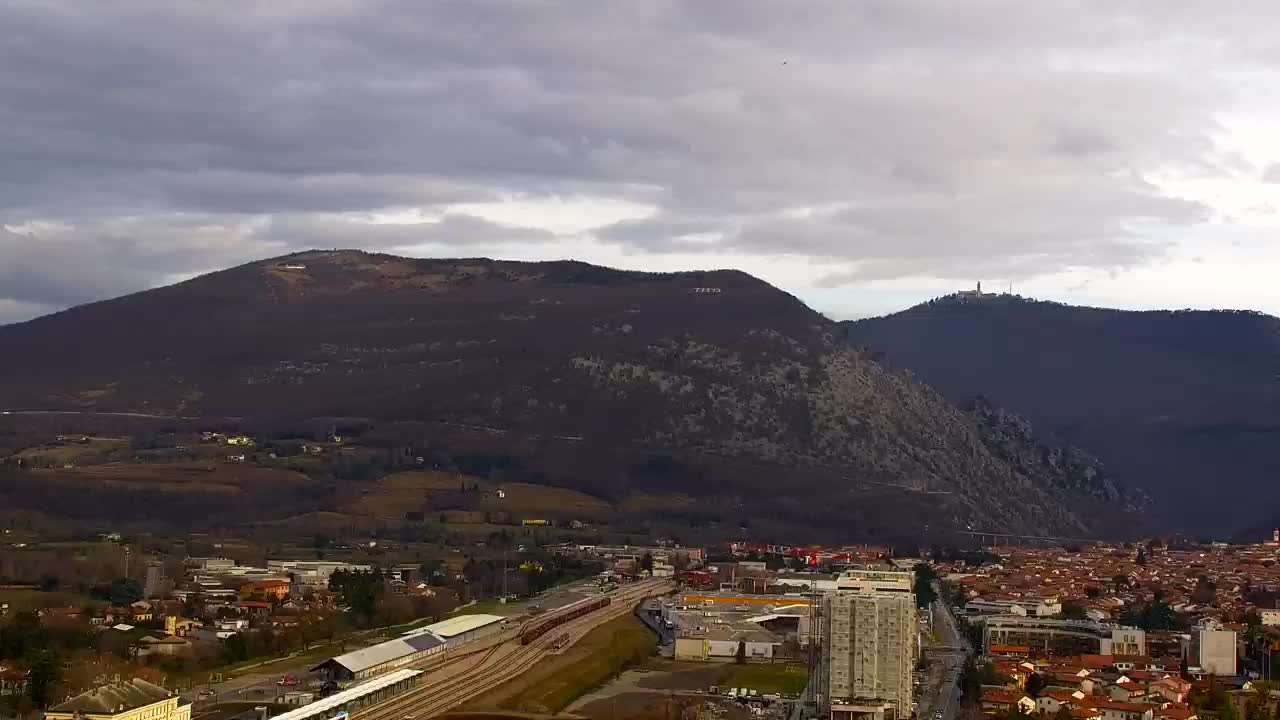 Nova Gorica und Görz: Atemberaubende Aussicht vom Franziskanerkloster Kostanjevica