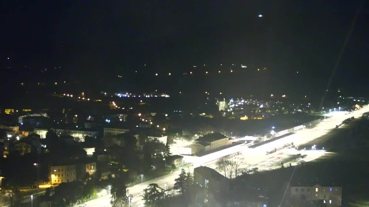 Nova Gorica e Gorizia: Panorama Mozzafiato dal Convento Francescano di Castagnevizza