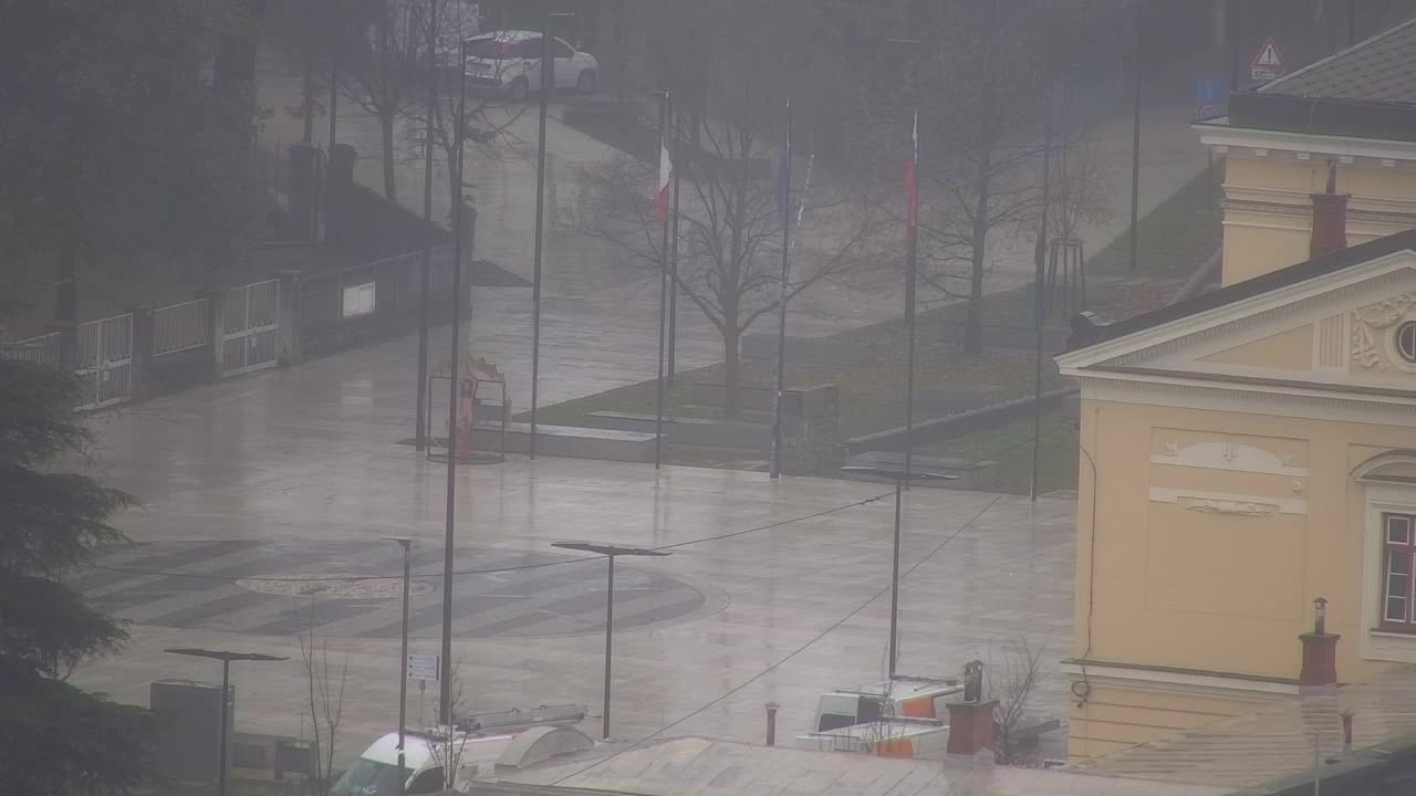 Nova Gorica y Gorizia: Impresionantes Vistas desde el Monasterio Franciscano de Kostanjevica