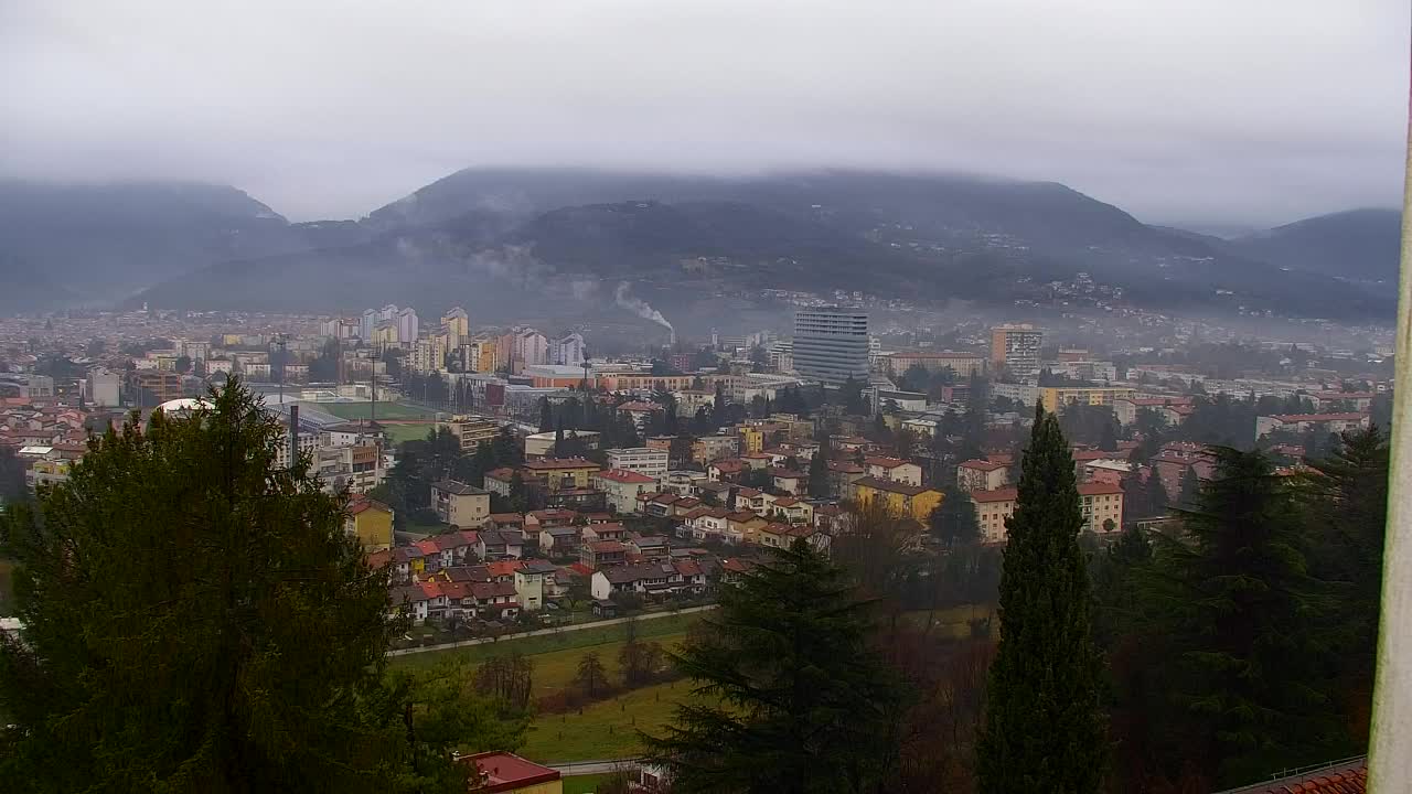 Nova Gorica y Gorizia: Impresionantes Vistas desde el Monasterio Franciscano de Kostanjevica