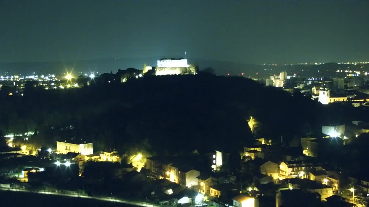 Nova Gorica e Gorizia: Panorama Mozzafiato dal Convento Francescano di Castagnevizza