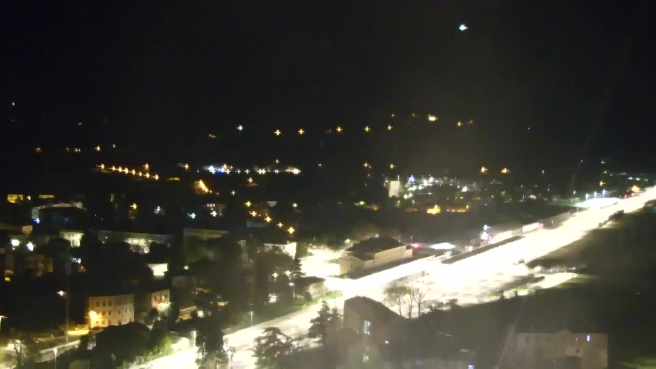 Nova Gorica e Gorizia: Panorama Mozzafiato dal Convento Francescano di Castagnevizza