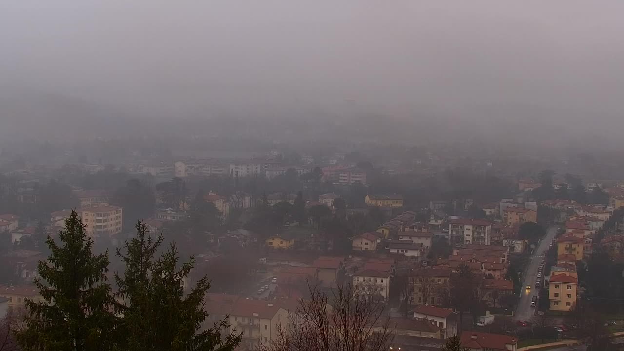 Nova Gorica y Gorizia: Impresionantes Vistas desde el Monasterio Franciscano de Kostanjevica