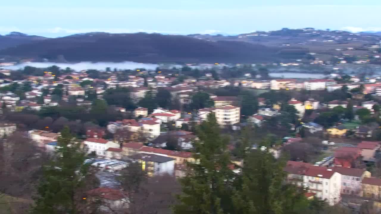 Nova Gorica i Gorica: Prekrasan Pogled iz Franjevačkog Samostana Kostanjevica