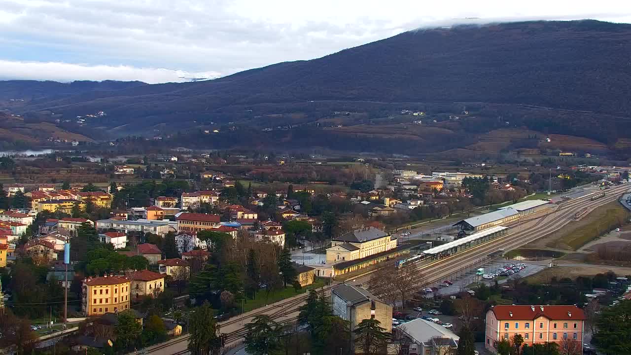 Nova Gorica und Görz: Atemberaubende Aussicht vom Franziskanerkloster Kostanjevica