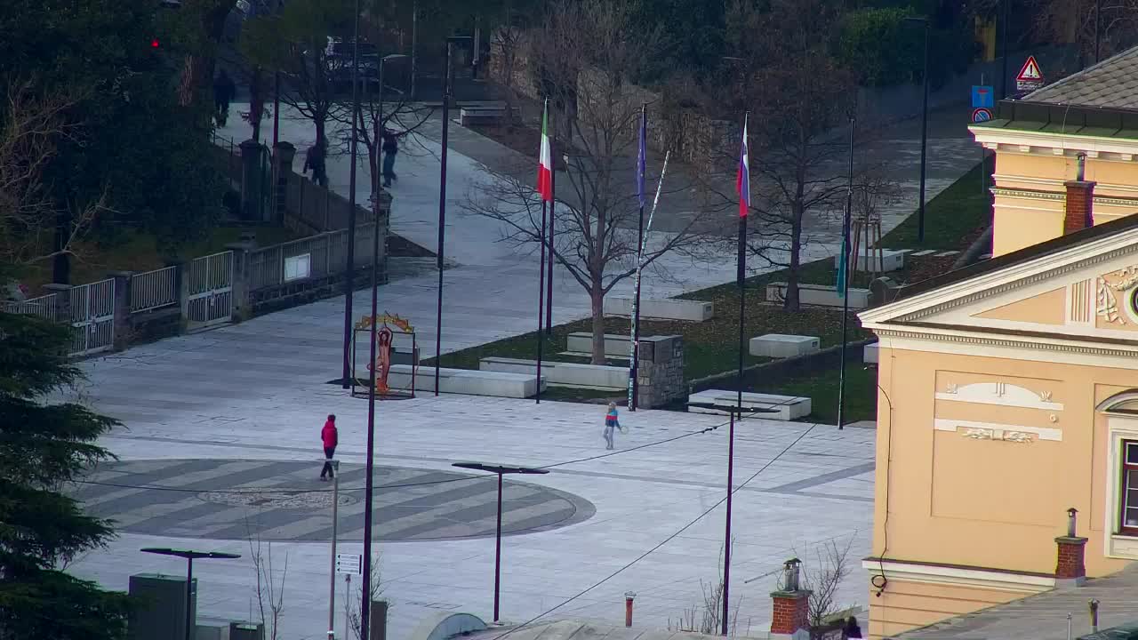 Nova Gorica i Gorica: Prekrasan Pogled iz Franjevačkog Samostana Kostanjevica