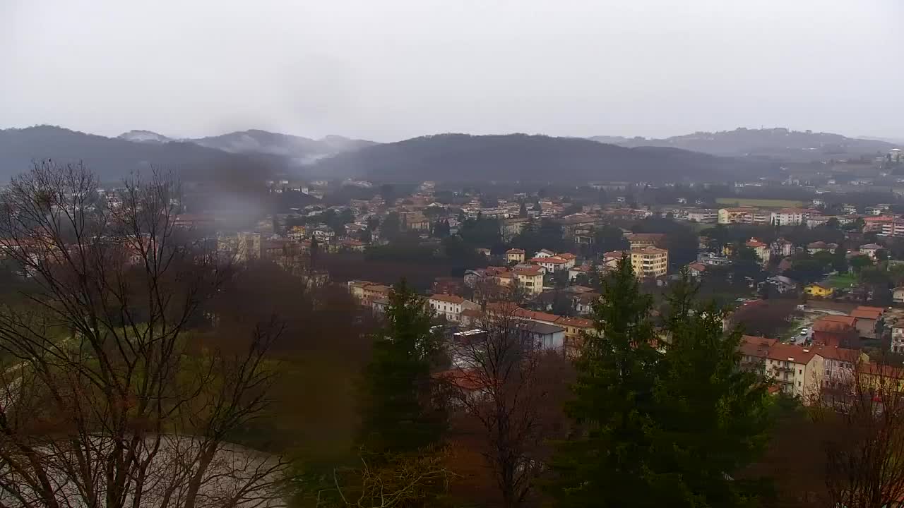 Nova Gorica y Gorizia: Impresionantes Vistas desde el Monasterio Franciscano de Kostanjevica