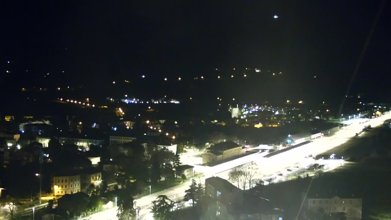 Nova Gorica y Gorizia: Impresionantes Vistas desde el Monasterio Franciscano de Kostanjevica