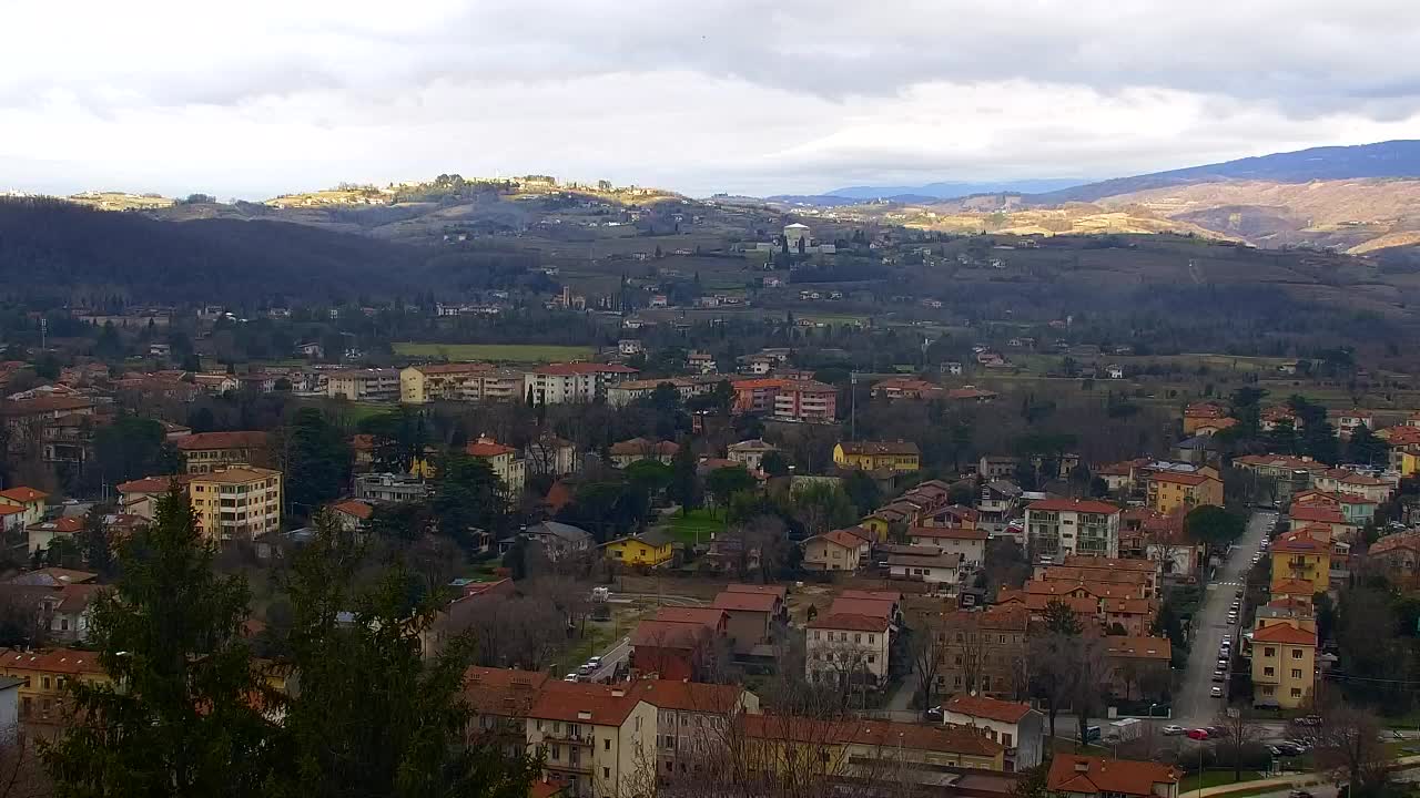 Nova Gorica y Gorizia: Impresionantes Vistas desde el Monasterio Franciscano de Kostanjevica