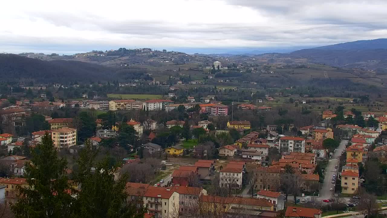 Nova Gorica in Gorica: Čudovit Razgled iz Frančiškanskega Samostana Kostanjevica