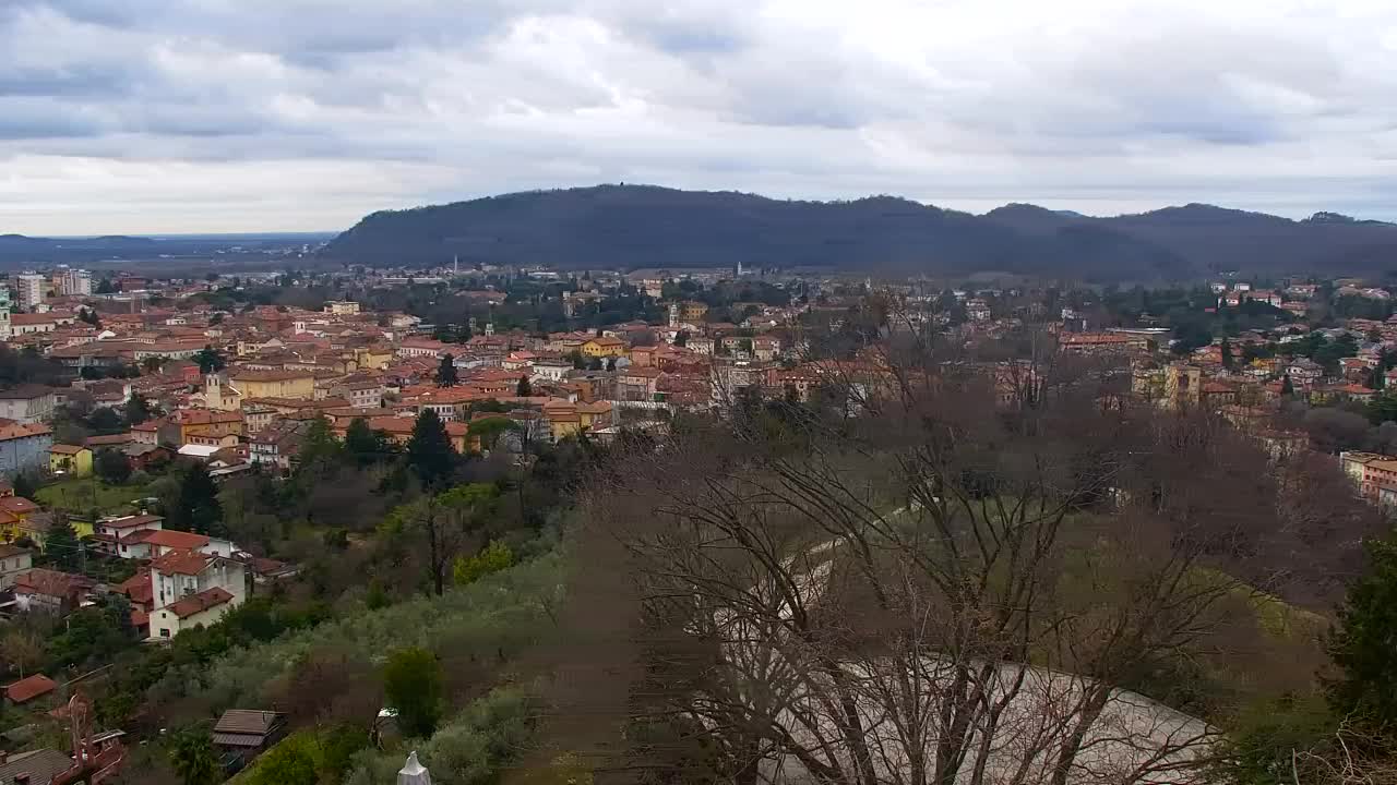 Nova Gorica et Gorizia : Vue Imprenable depuis le Monastère Franciscain de Kostanjevica