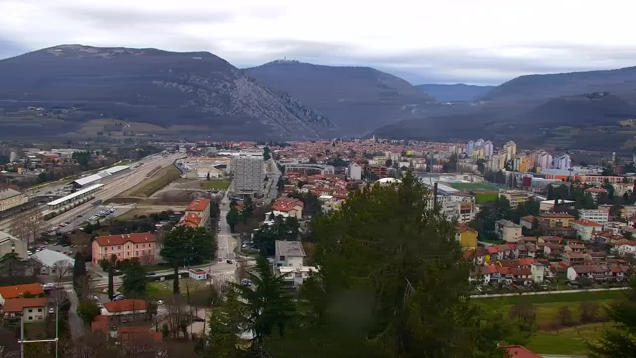 Nova Gorica in Gorica: Čudovit Razgled iz Frančiškanskega Samostana Kostanjevica