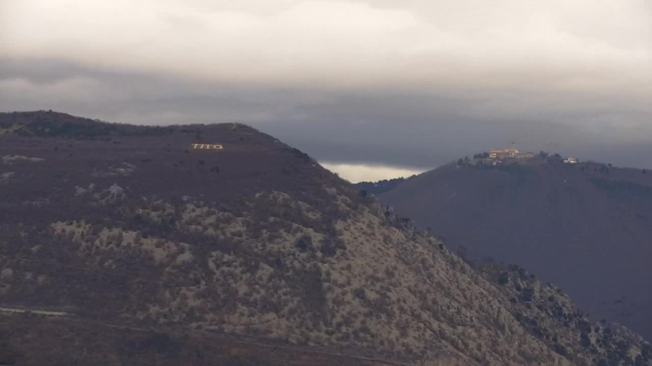 Nova Gorica y Gorizia: Impresionantes Vistas desde el Monasterio Franciscano de Kostanjevica