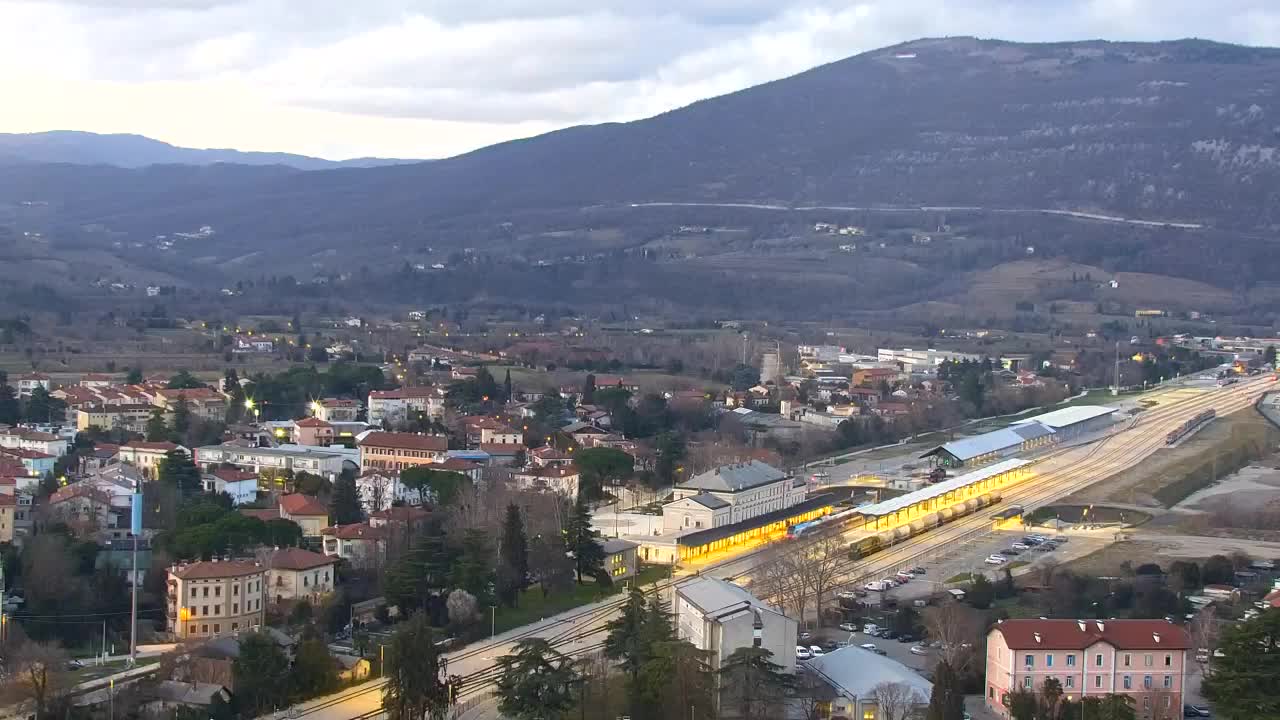 Nova Gorica in Gorica: Čudovit Razgled iz Frančiškanskega Samostana Kostanjevica