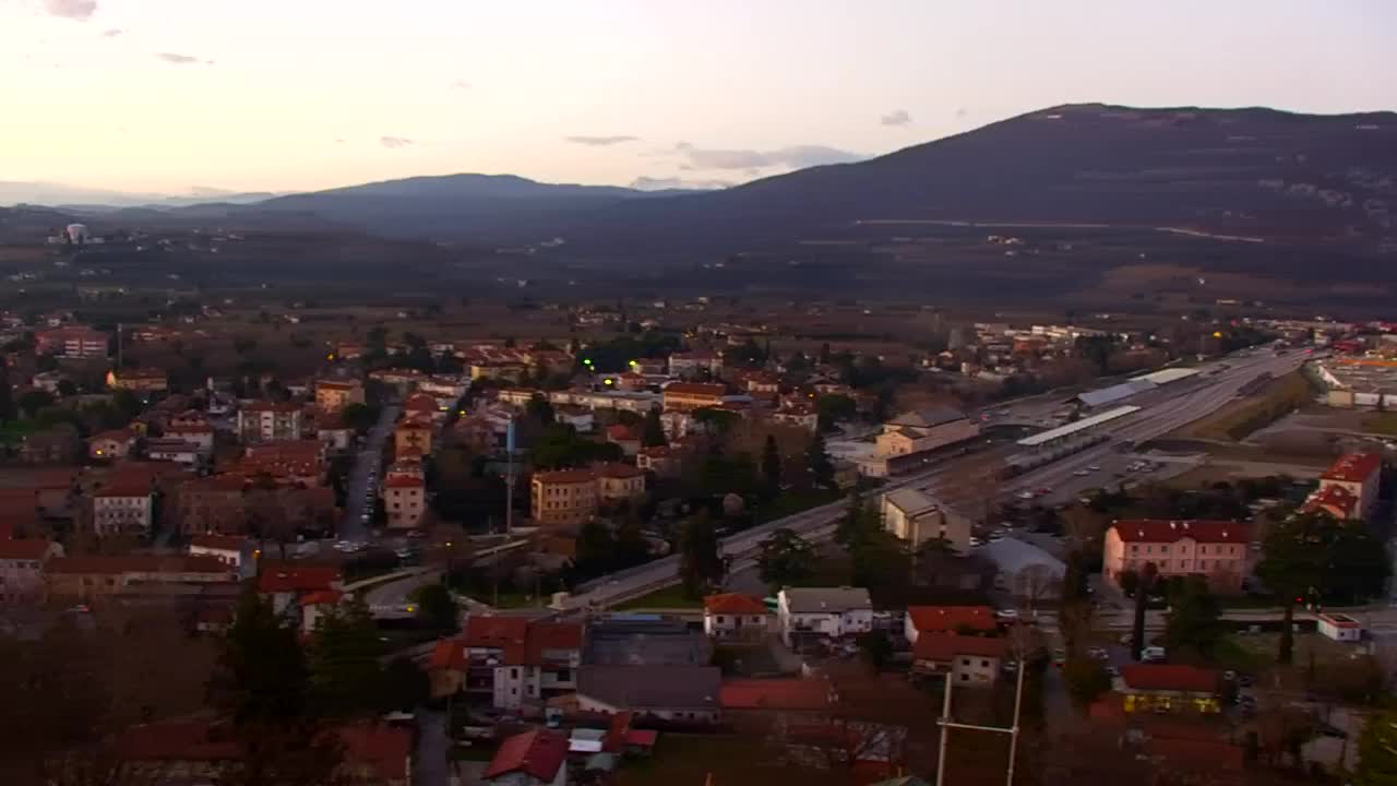 Nova Gorica in Gorica: Čudovit Razgled iz Frančiškanskega Samostana Kostanjevica