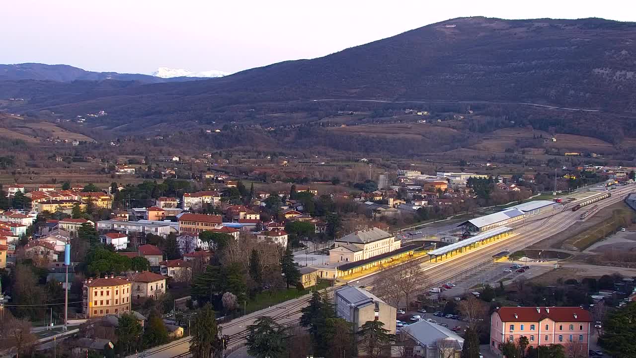 Nova Gorica y Gorizia: Impresionantes Vistas desde el Monasterio Franciscano de Kostanjevica