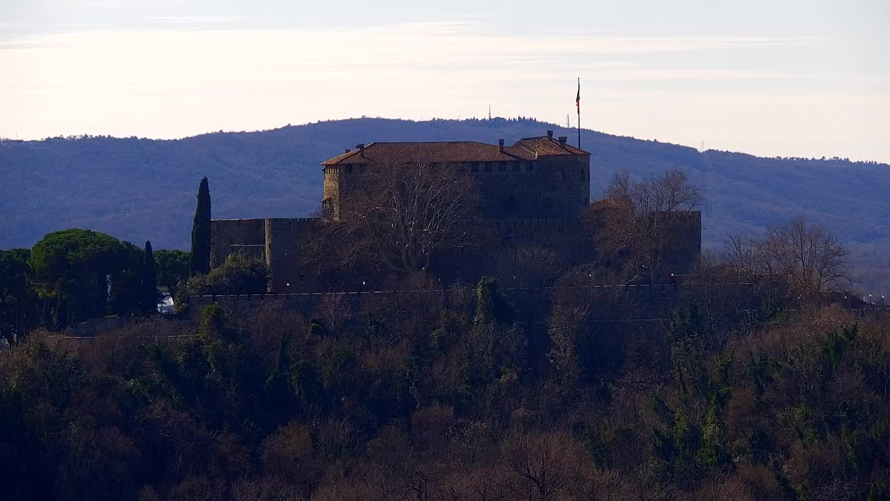 Nova Gorica in Gorica: Čudovit Razgled iz Frančiškanskega Samostana Kostanjevica