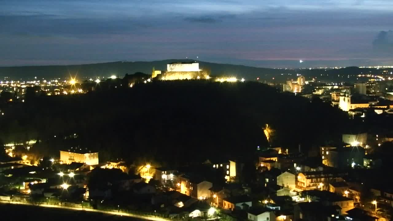 Nova Gorica und Görz: Atemberaubende Aussicht vom Franziskanerkloster Kostanjevica