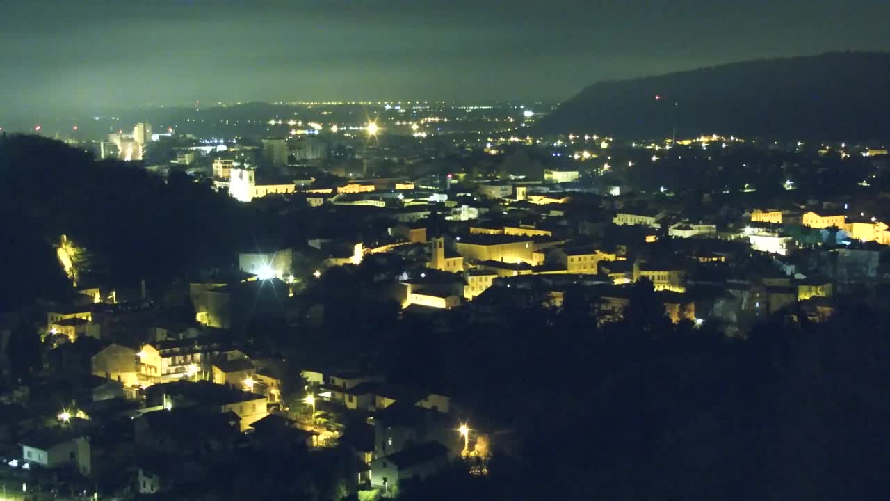 Nova Gorica e Gorizia: Panorama Mozzafiato dal Convento Francescano di Castagnevizza