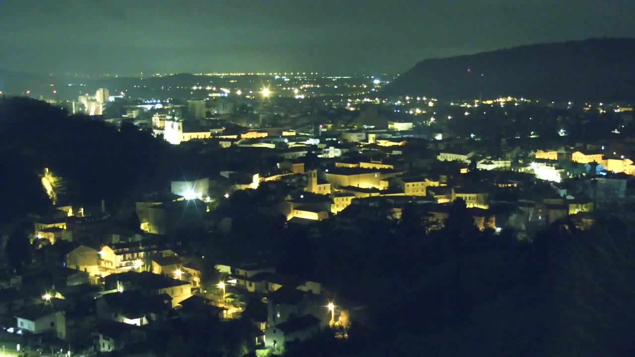 Nova Gorica e Gorizia: Panorama Mozzafiato dal Convento Francescano di Castagnevizza