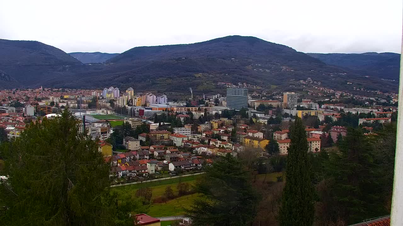 Nova Gorica i Gorica: Prekrasan Pogled iz Franjevačkog Samostana Kostanjevica