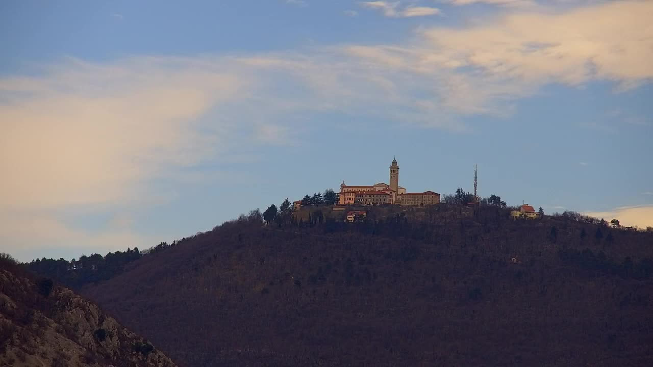 Nova Gorica und Görz: Atemberaubende Aussicht vom Franziskanerkloster Kostanjevica