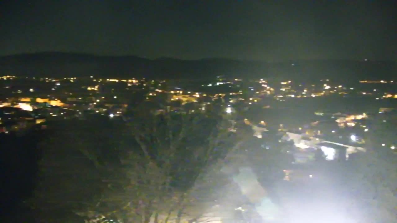 Nova Gorica e Gorizia: Panorama Mozzafiato dal Convento Francescano di Castagnevizza