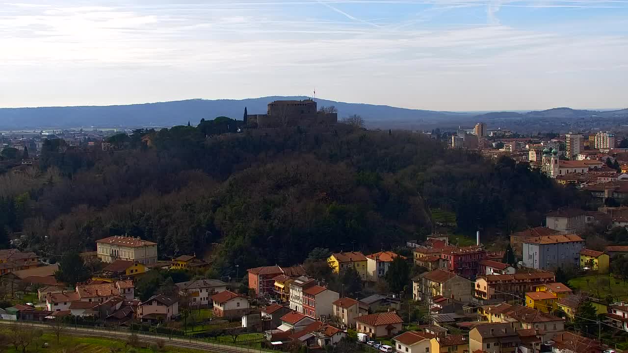 Nova Gorica e Gorizia: Panorama Mozzafiato dal Convento Francescano di Castagnevizza
