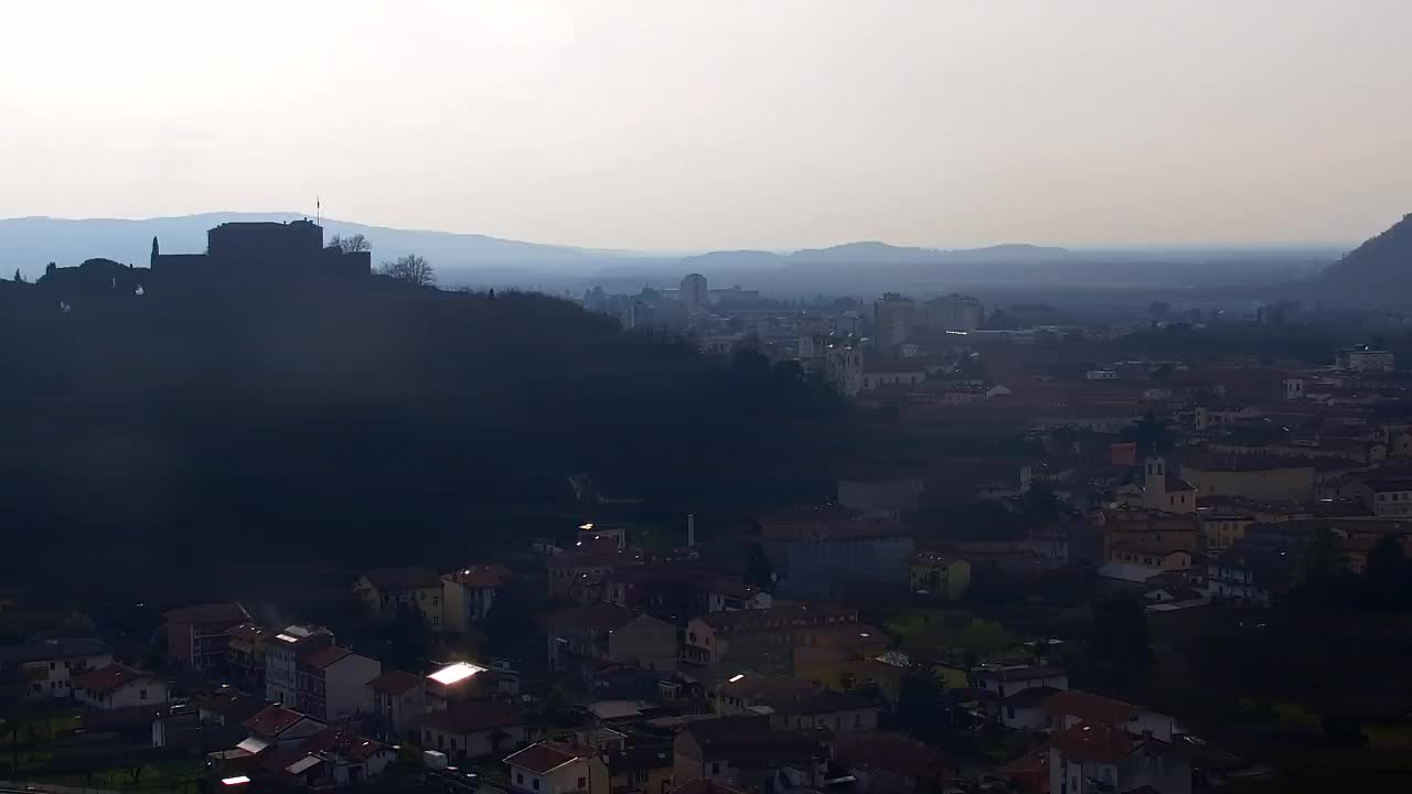 Nova Gorica y Gorizia: Impresionantes Vistas desde el Monasterio Franciscano de Kostanjevica