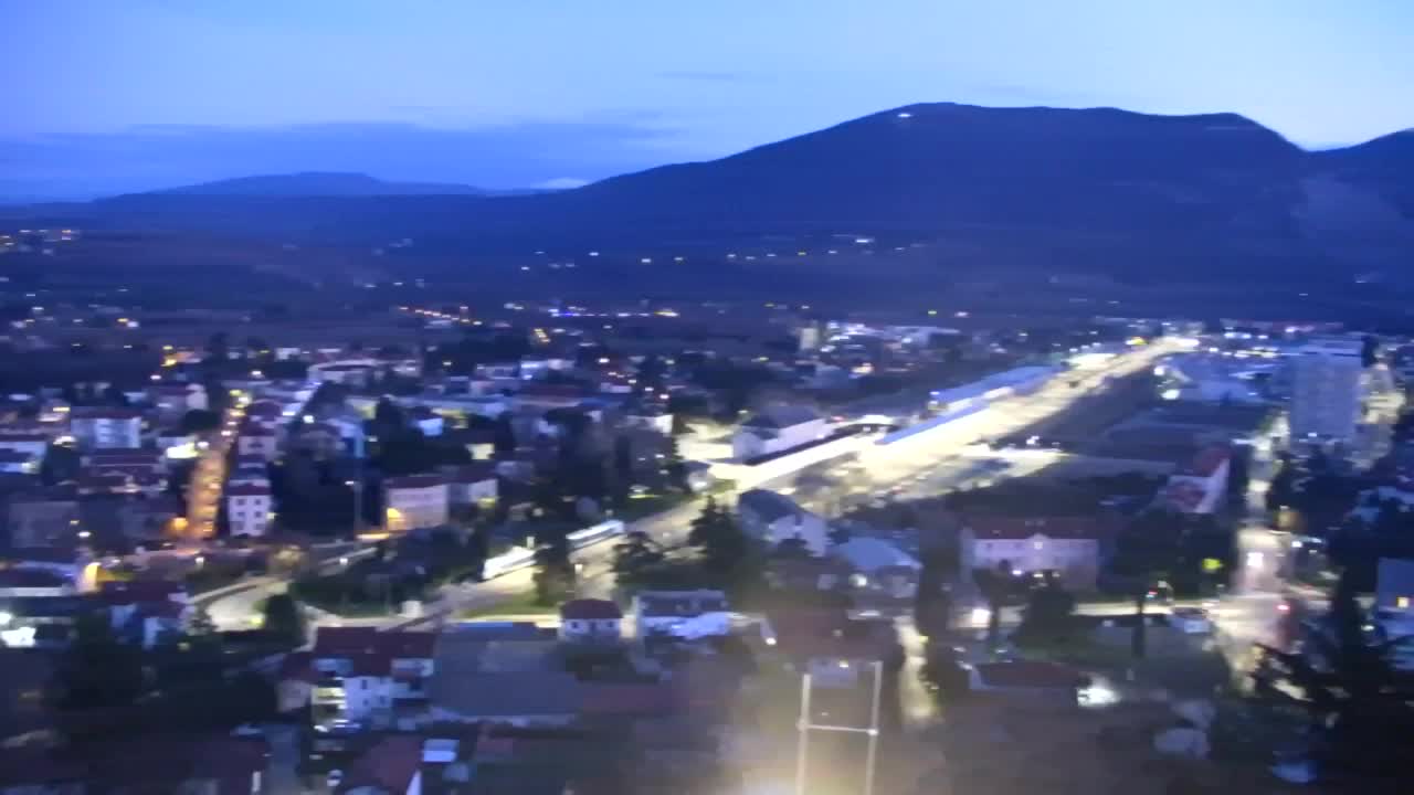 Nova Gorica i Gorica: Prekrasan Pogled iz Franjevačkog Samostana Kostanjevica