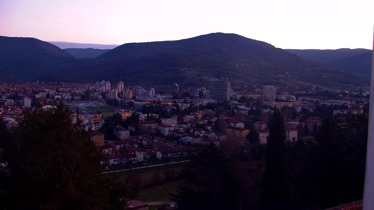 Nova Gorica in Gorica: Čudovit Razgled iz Frančiškanskega Samostana Kostanjevica